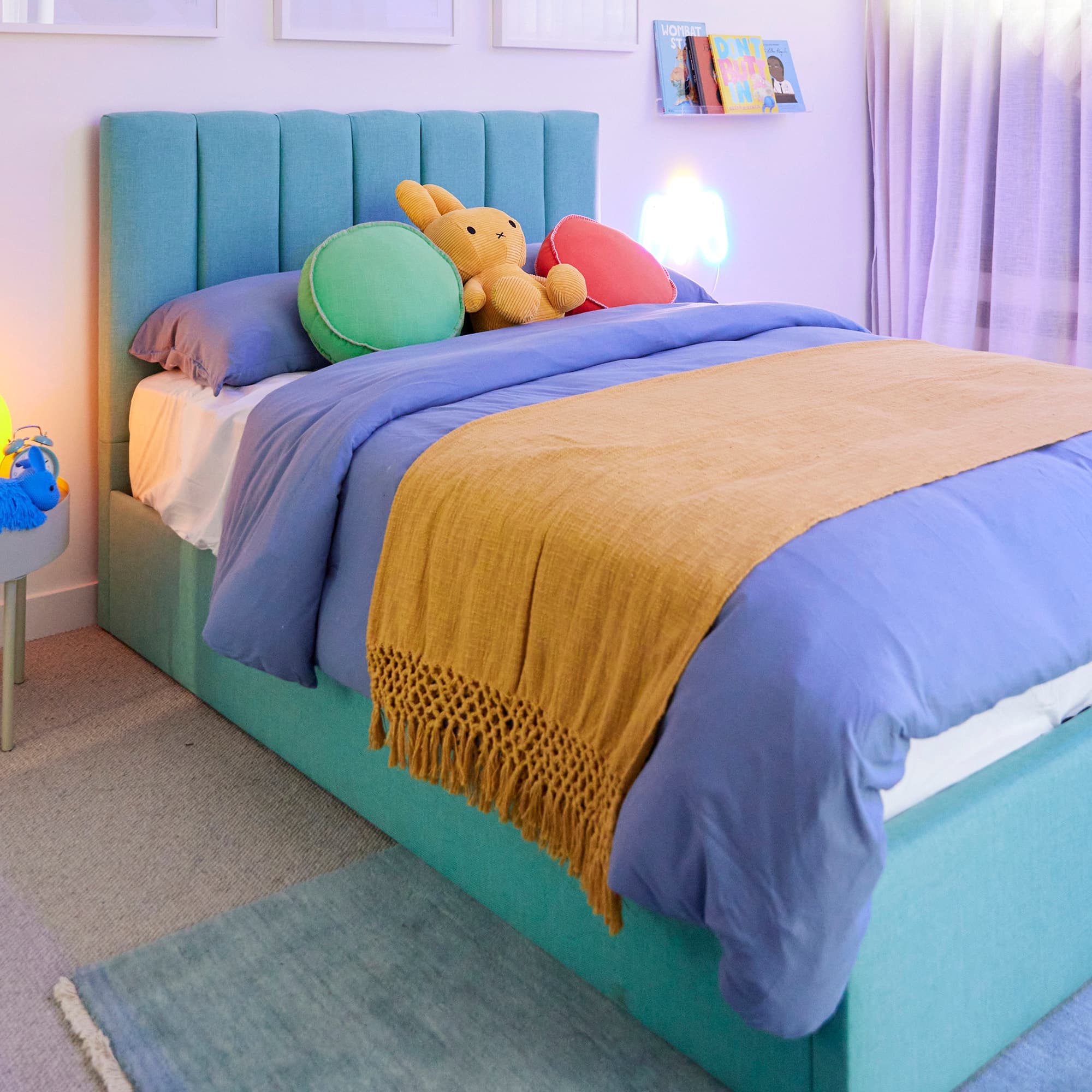 3D image of the Lush Qb Bed Head W/Ascent Deluxe Gas Lift Base Beachcomber Aqua from Forty Winks
