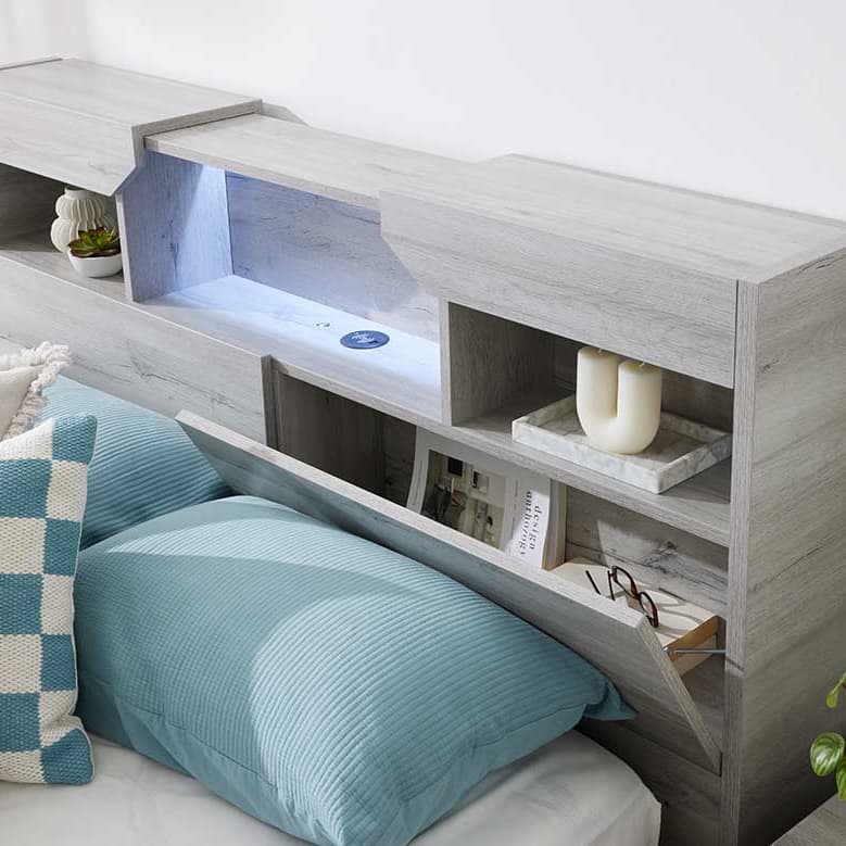 3D image of the Sovereign Qb Bed W/Gas Lift & End Drawer Base from Forty Winks