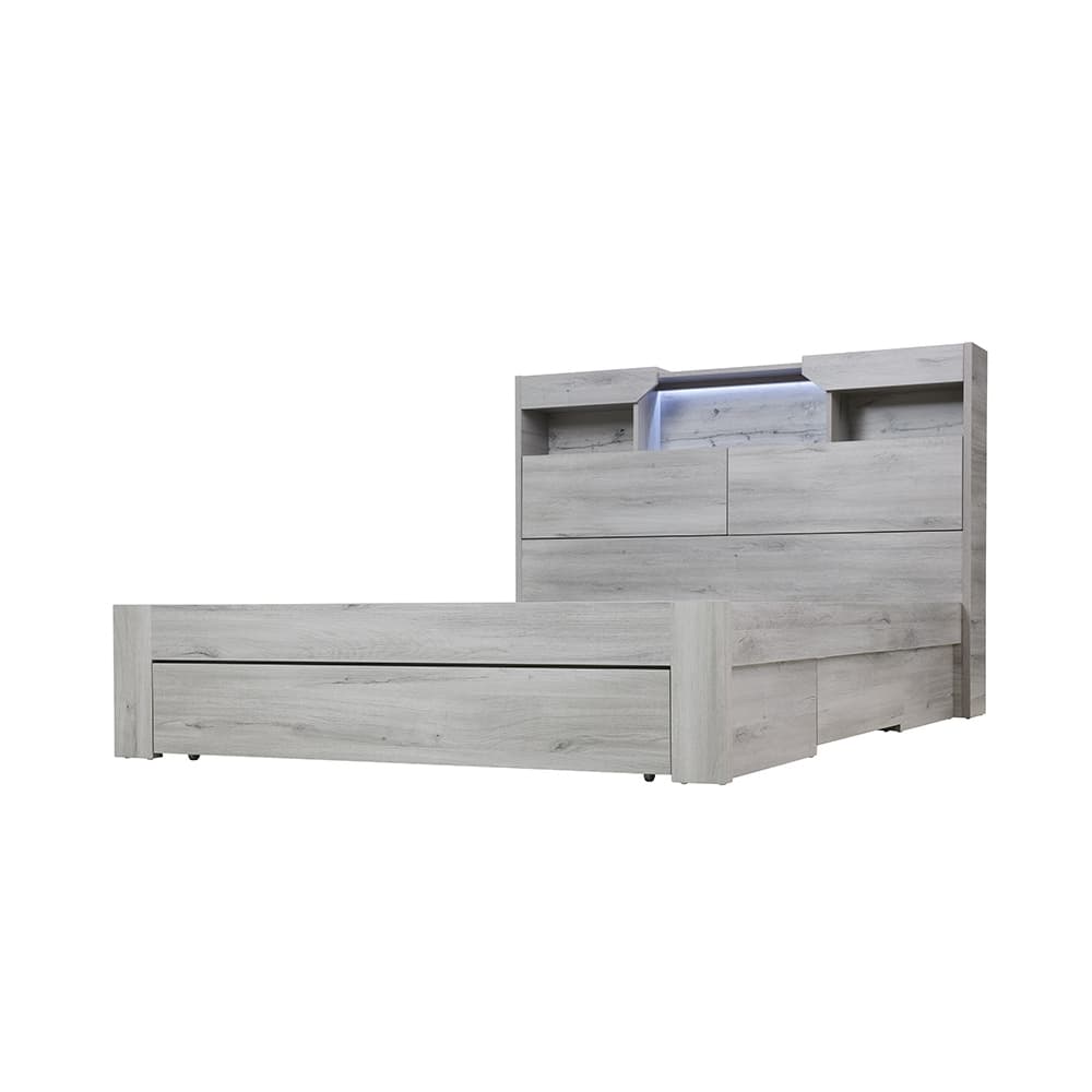 Lifestyle image of the  Sovereign Qb Bed W/3 Drawer Base from Forty Winks
