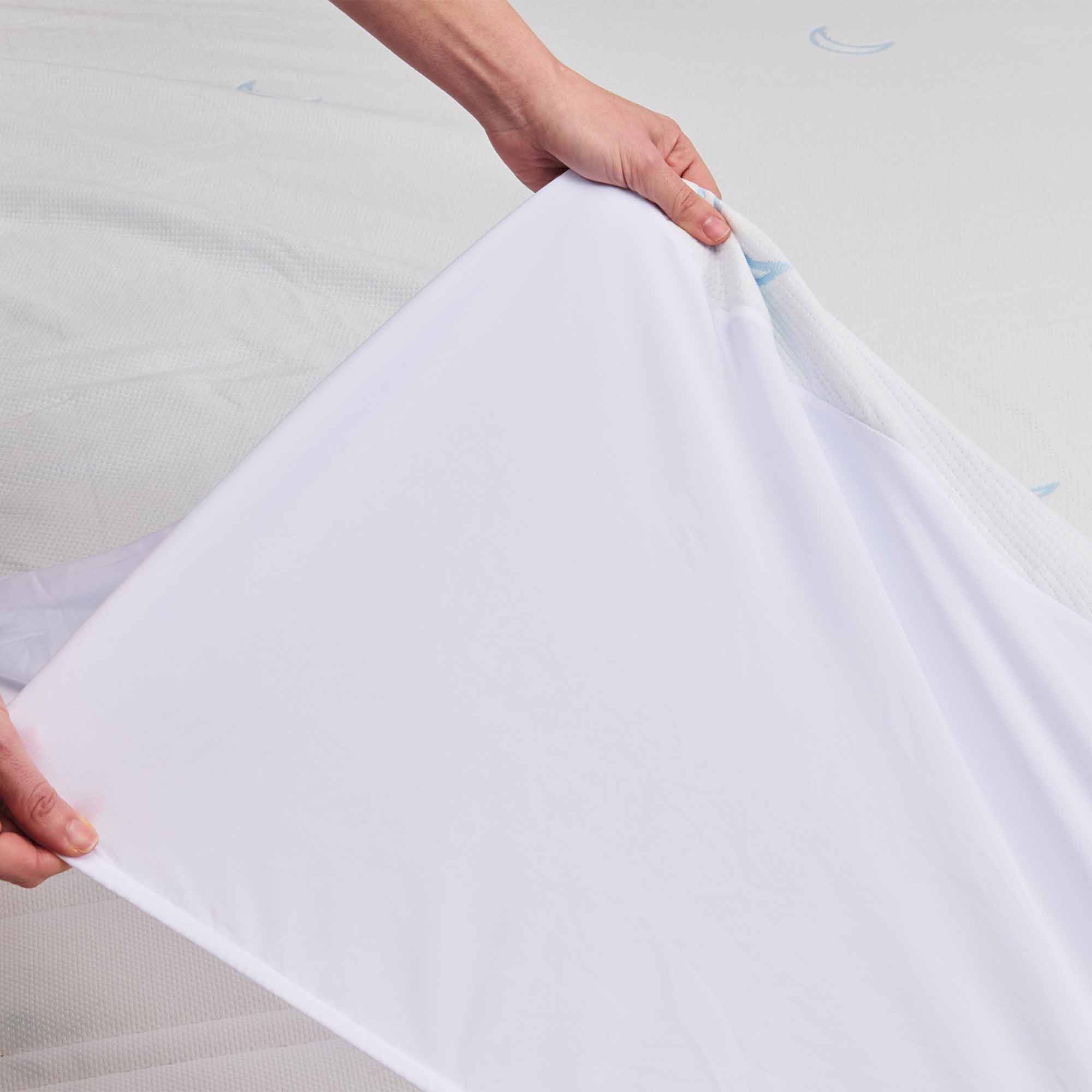 Detail image of the  Cool Moon Tencel Mattress Protector Qb from Forty Winks