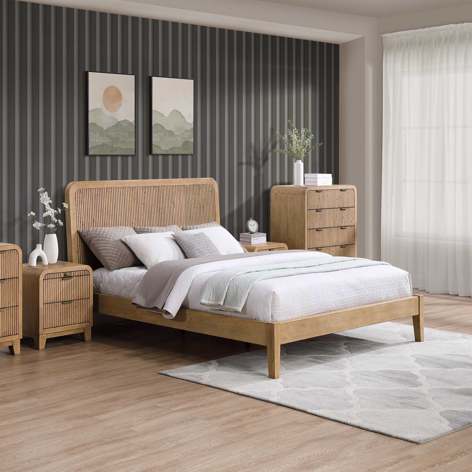 Lifestyle image of the  Ollie Tallboy from Forty Winks