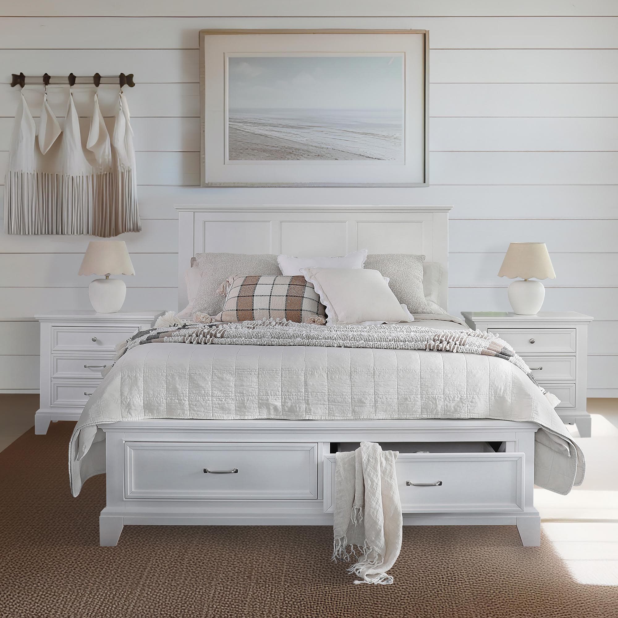 Lifestyle image of the  Fulham Qb Bed W/Drawers In Foot from Forty Winks