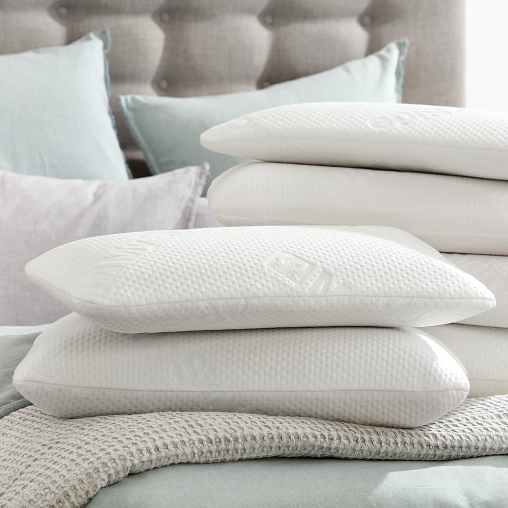 Lifestyle image of the Myside Pillow Talalay Latex C from Forty Winks
