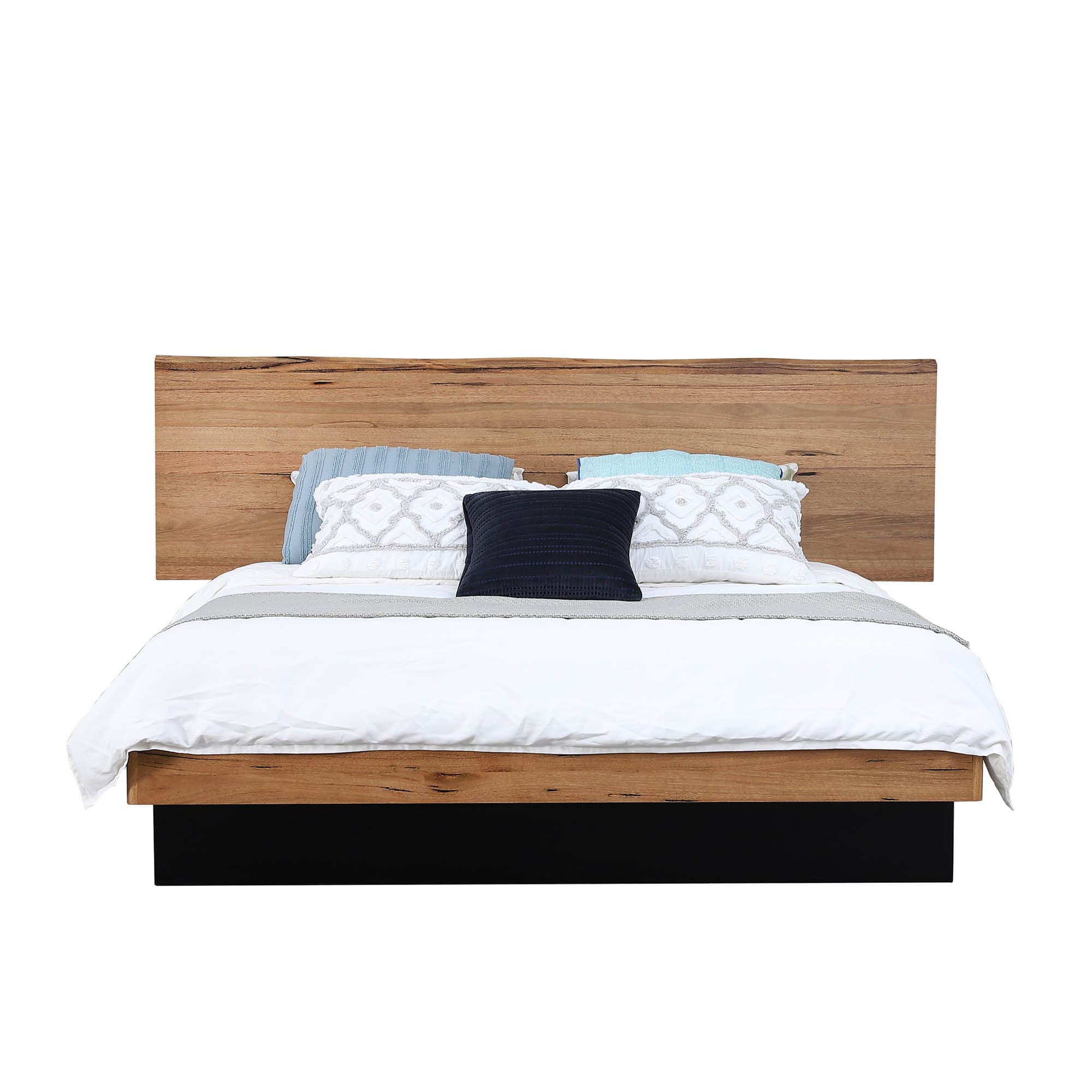 Lifestyle image of the  San Remo Qb Bed from Forty Winks