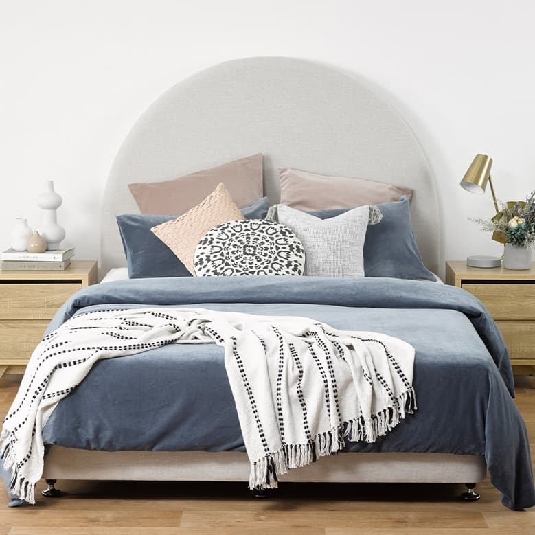 Lifestyle image of the  Poros Base Qb Base, Slimline from Forty Winks