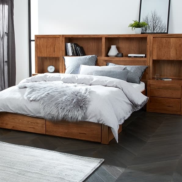 3D image of the Newport Bedside Table Including Tower from Forty Winks